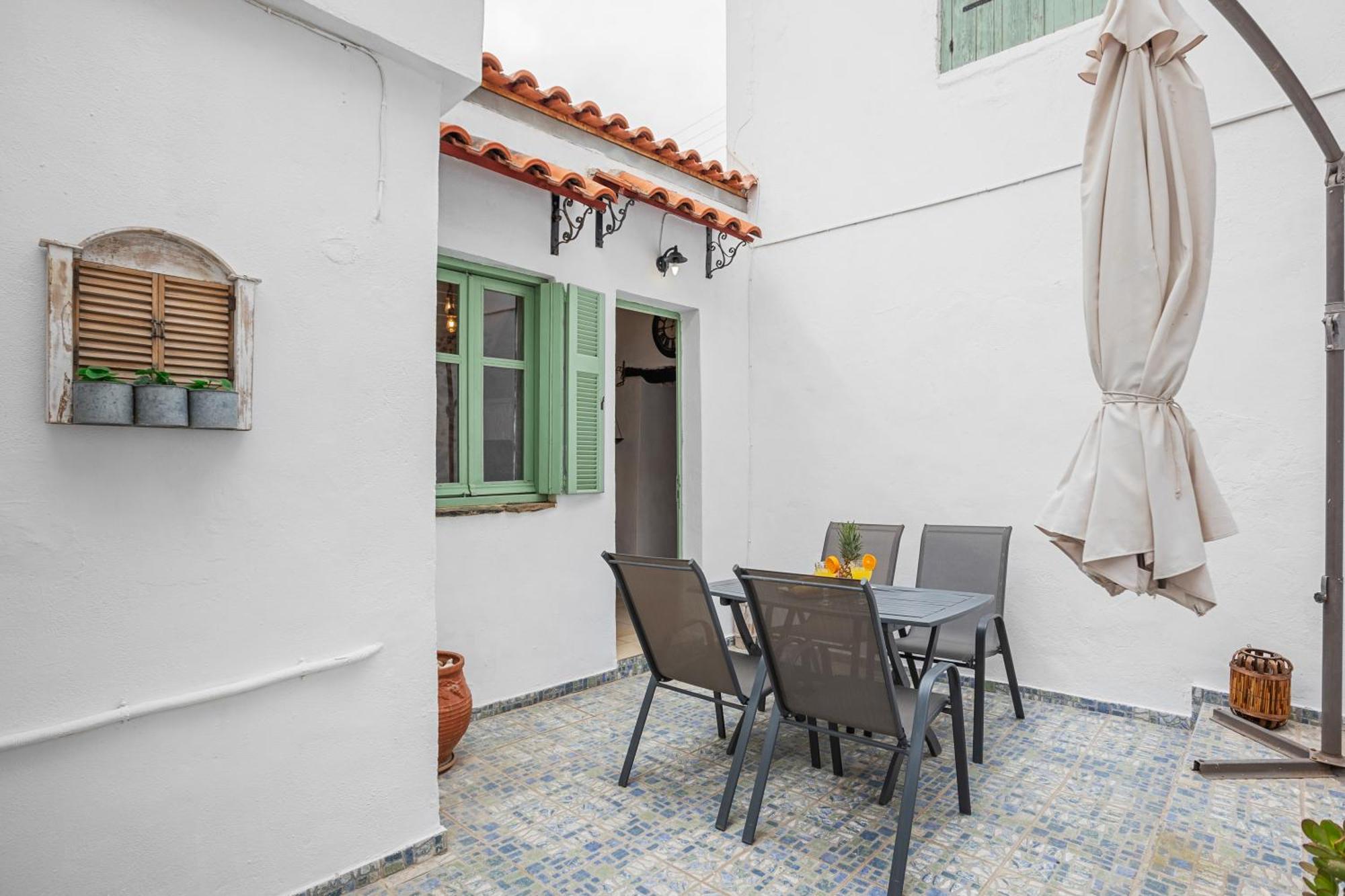 Erofili Traditional House ハニア エクステリア 写真